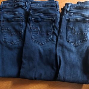 American Eagle: High Waisted Skinny Jeans (4 Short)